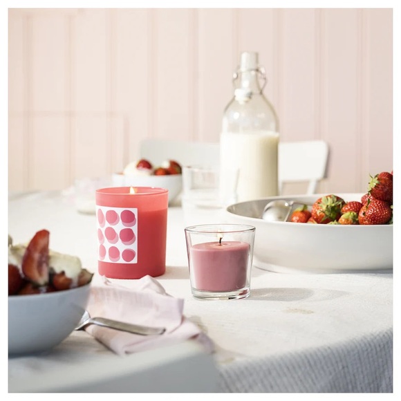 ๐๐ 2 Pack Strawberry Scented Candle in Glass Holder - Picture 4 of 4